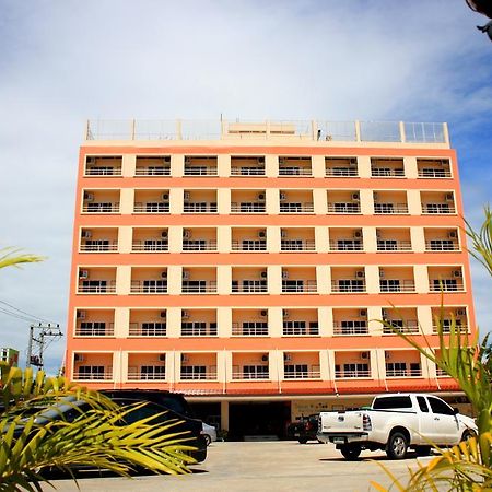 P.A. Ville Hotel Nakhon Sawan Bagian luar foto