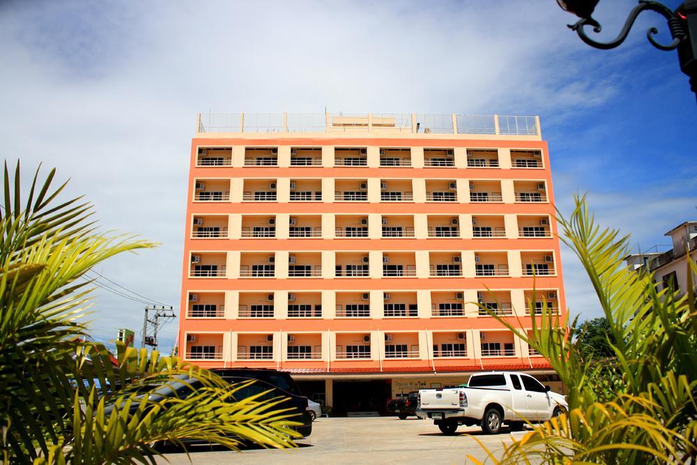 P.A. Ville Hotel Nakhon Sawan Bagian luar foto