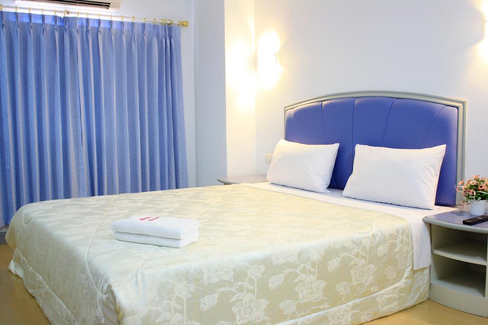 P.A. Ville Hotel Nakhon Sawan Bagian luar foto